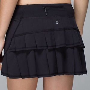 Lululemon black  skirt